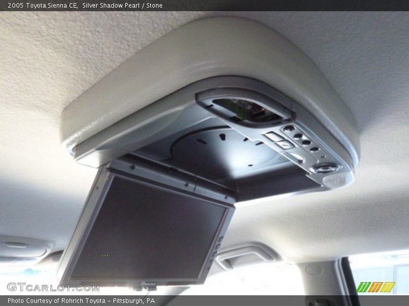 Silver Shadow Pearl / Stone 2005 Toyota Sienna CE