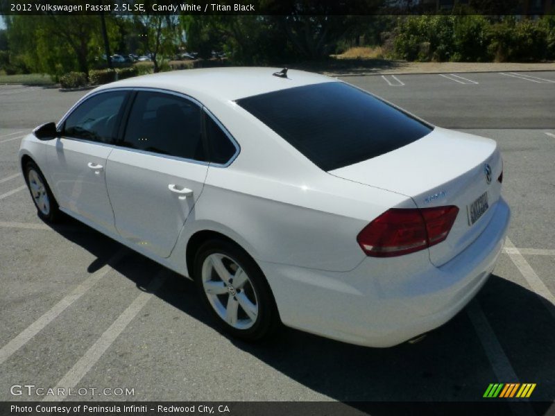 Candy White / Titan Black 2012 Volkswagen Passat 2.5L SE