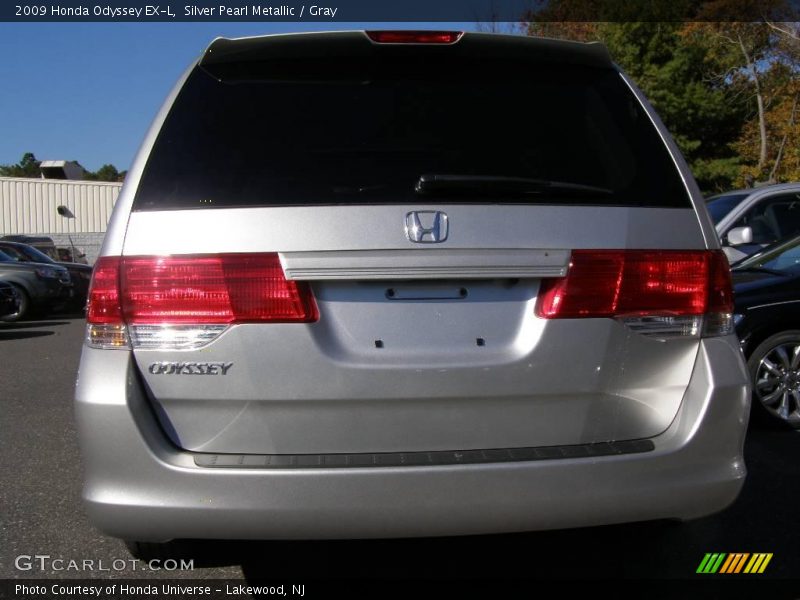 Silver Pearl Metallic / Gray 2009 Honda Odyssey EX-L