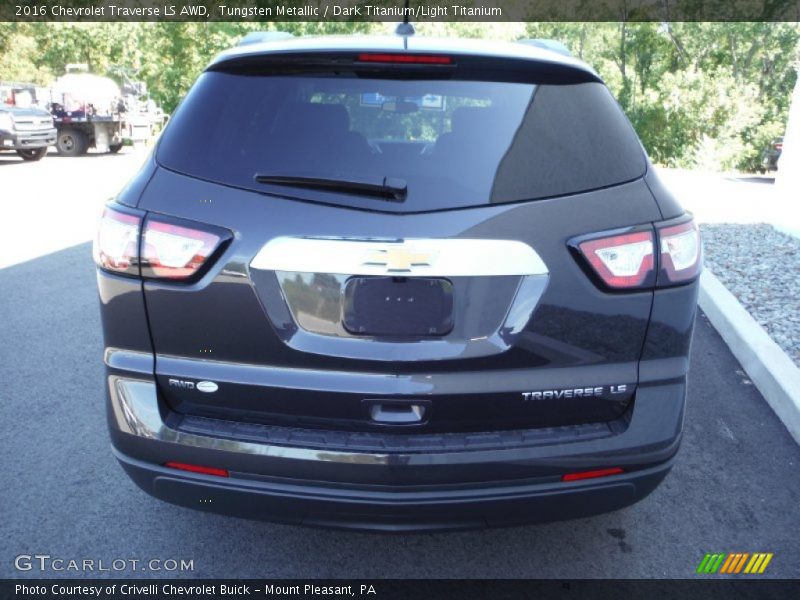 Tungsten Metallic / Dark Titanium/Light Titanium 2016 Chevrolet Traverse LS AWD