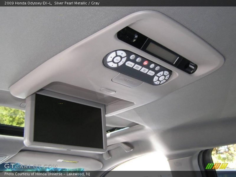 Silver Pearl Metallic / Gray 2009 Honda Odyssey EX-L