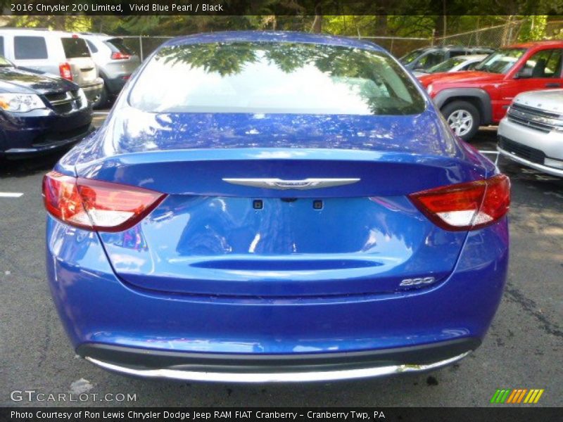 Vivid Blue Pearl / Black 2016 Chrysler 200 Limited