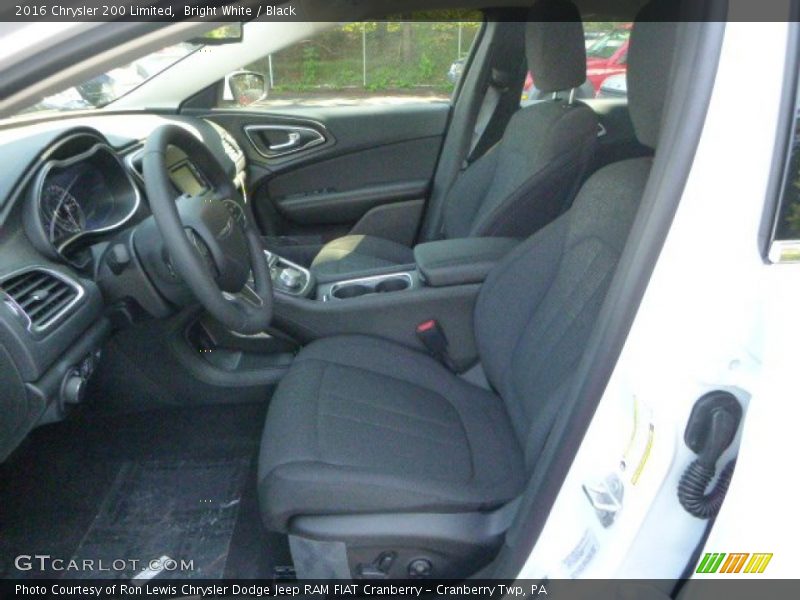 Bright White / Black 2016 Chrysler 200 Limited