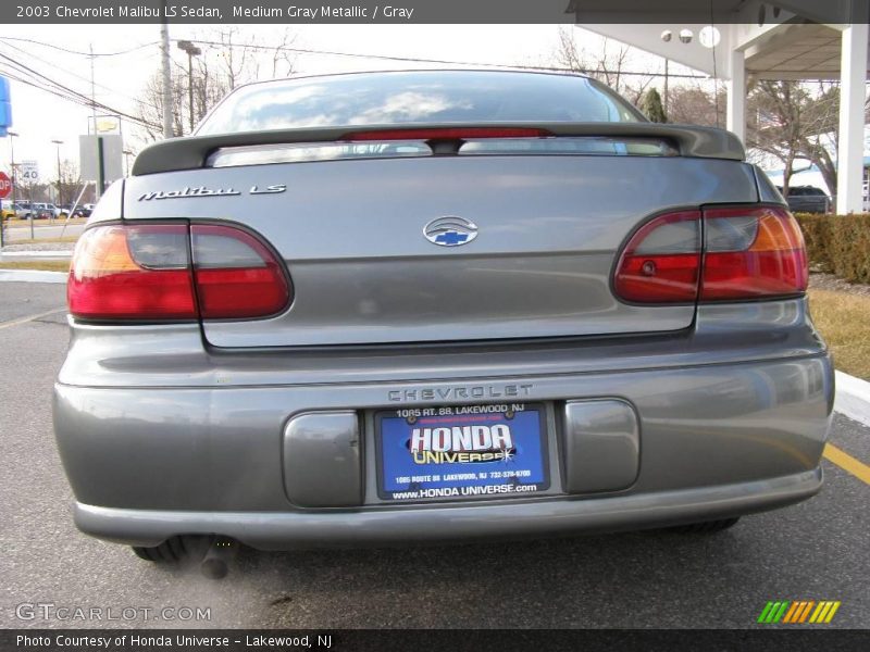 Medium Gray Metallic / Gray 2003 Chevrolet Malibu LS Sedan