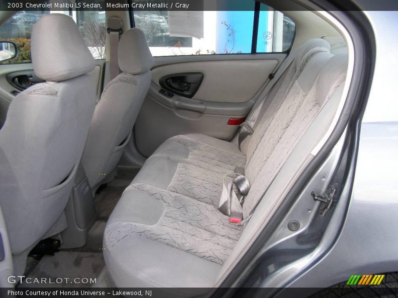 Medium Gray Metallic / Gray 2003 Chevrolet Malibu LS Sedan