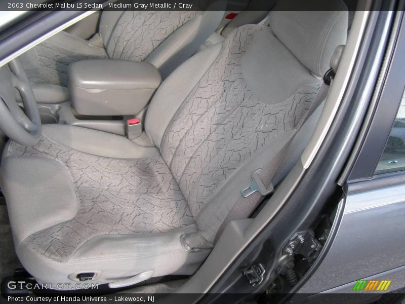 Medium Gray Metallic / Gray 2003 Chevrolet Malibu LS Sedan