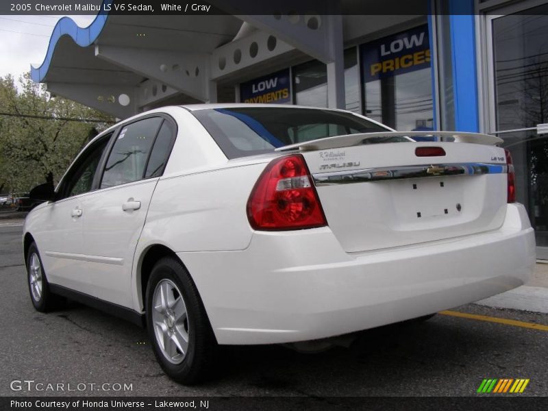White / Gray 2005 Chevrolet Malibu LS V6 Sedan