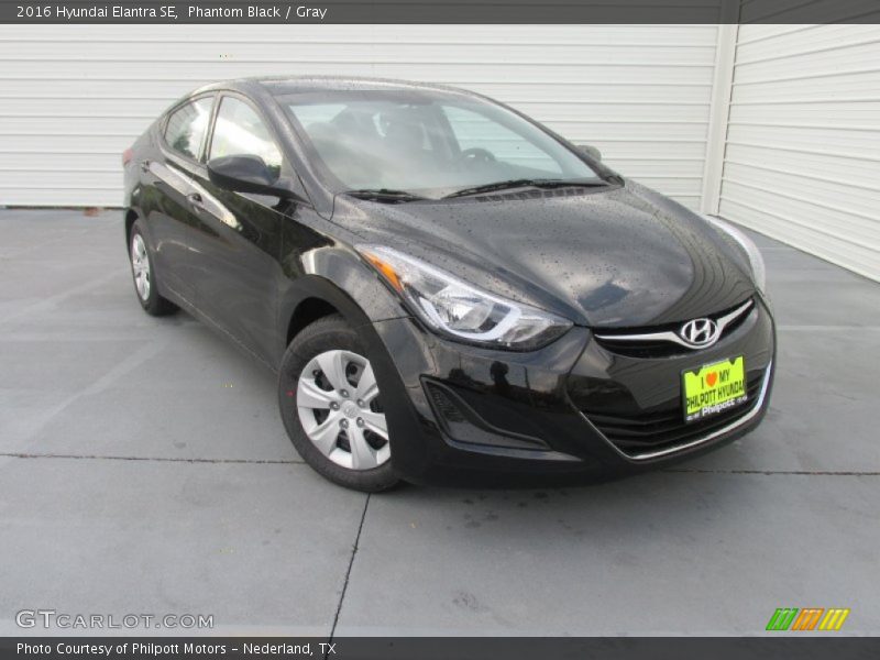Phantom Black / Gray 2016 Hyundai Elantra SE