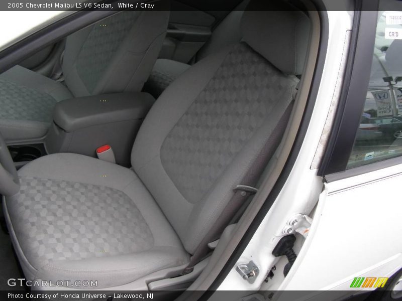 White / Gray 2005 Chevrolet Malibu LS V6 Sedan