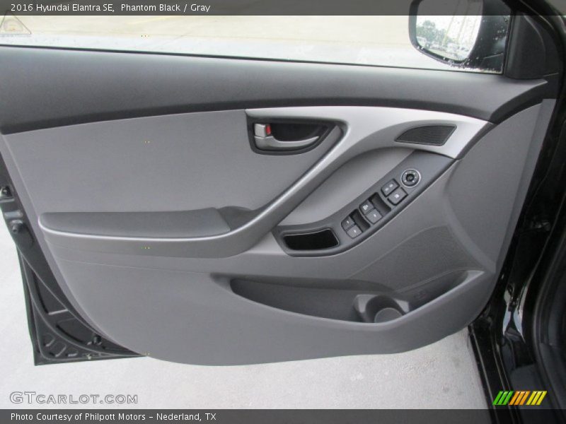 Phantom Black / Gray 2016 Hyundai Elantra SE