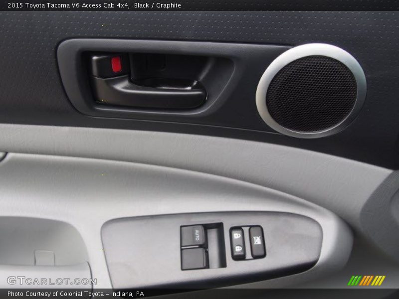 Black / Graphite 2015 Toyota Tacoma V6 Access Cab 4x4
