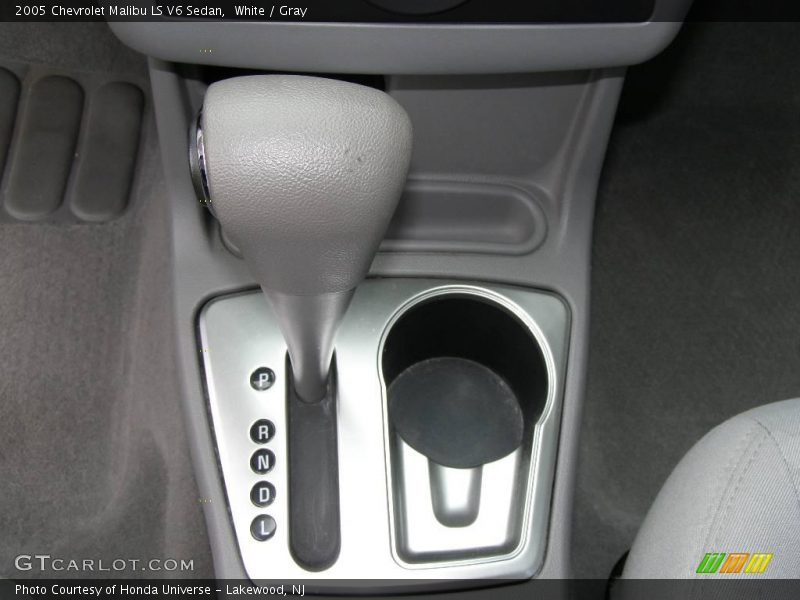 White / Gray 2005 Chevrolet Malibu LS V6 Sedan