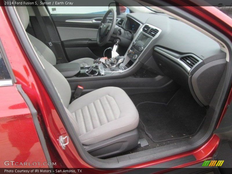 Sunset / Earth Gray 2014 Ford Fusion S