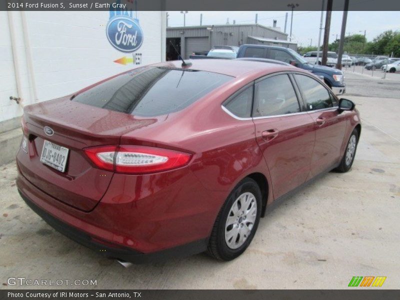 Sunset / Earth Gray 2014 Ford Fusion S