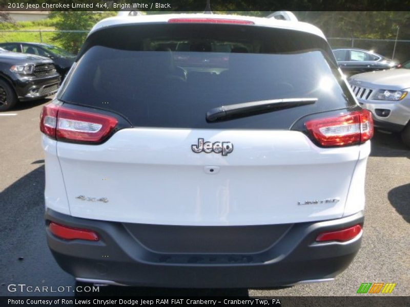 Bright White / Black 2016 Jeep Cherokee Limited 4x4