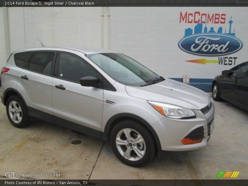 Ingot Silver / Charcoal Black 2014 Ford Escape S