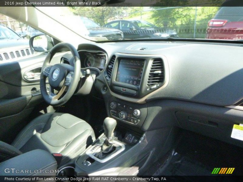 Bright White / Black 2016 Jeep Cherokee Limited 4x4