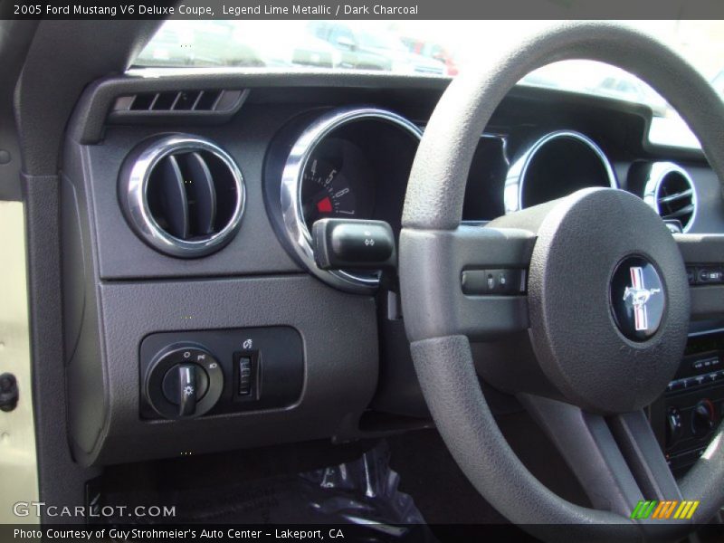 Legend Lime Metallic / Dark Charcoal 2005 Ford Mustang V6 Deluxe Coupe