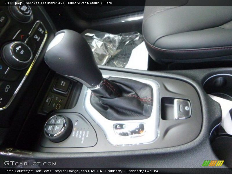 Billet Silver Metallic / Black 2016 Jeep Cherokee Trailhawk 4x4