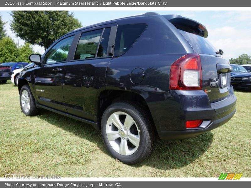Maximum Steel Metallic / Light Pebble Beige/Dark Slate Gray 2016 Jeep Compass Sport