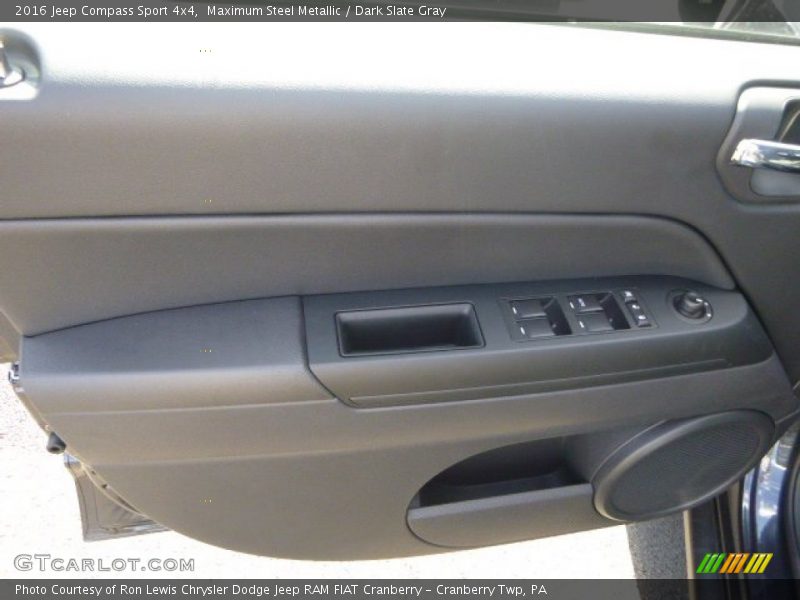 Maximum Steel Metallic / Dark Slate Gray 2016 Jeep Compass Sport 4x4
