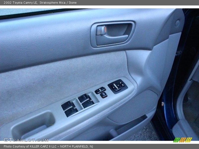 Stratosphere Mica / Stone 2002 Toyota Camry LE