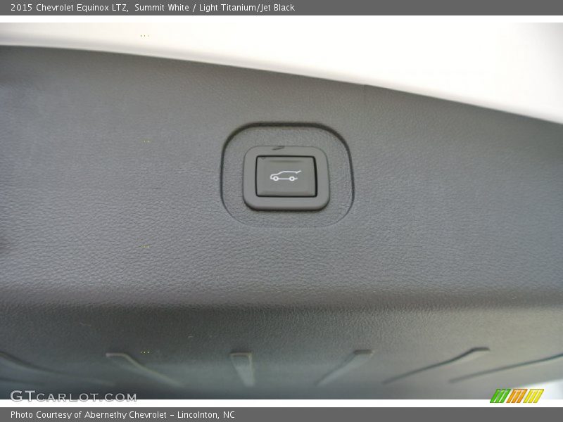 Summit White / Light Titanium/Jet Black 2015 Chevrolet Equinox LTZ