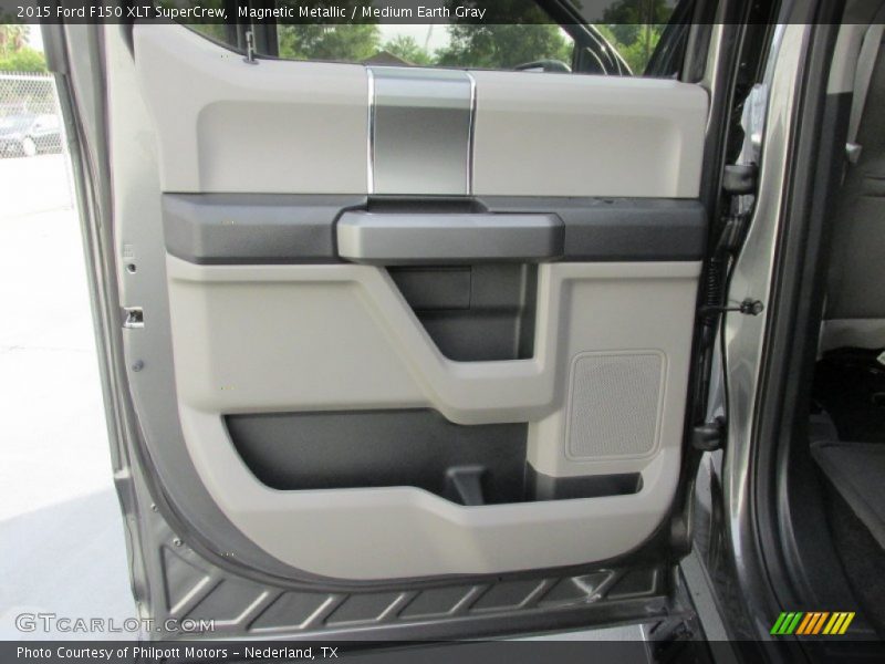 Magnetic Metallic / Medium Earth Gray 2015 Ford F150 XLT SuperCrew