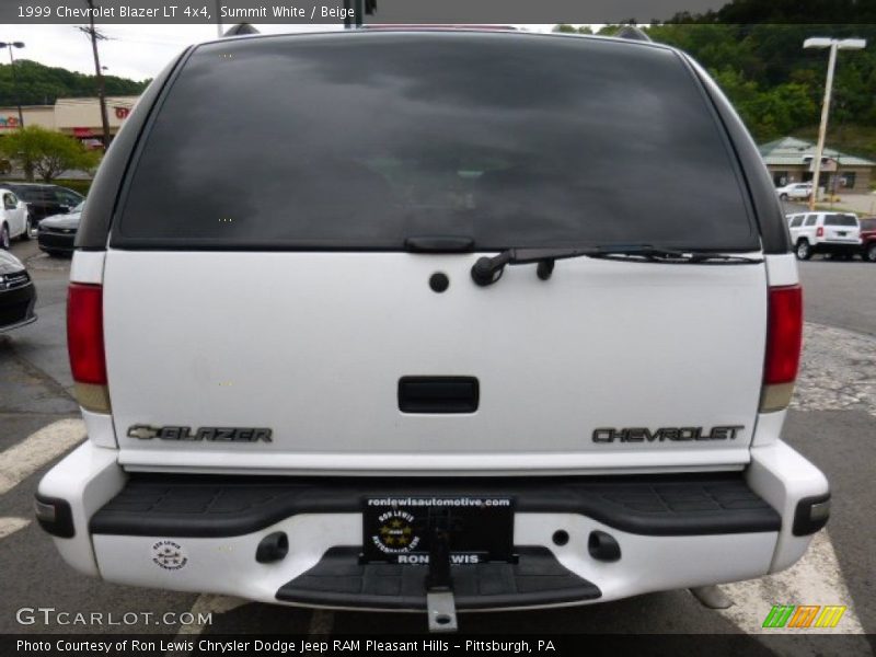 Summit White / Beige 1999 Chevrolet Blazer LT 4x4
