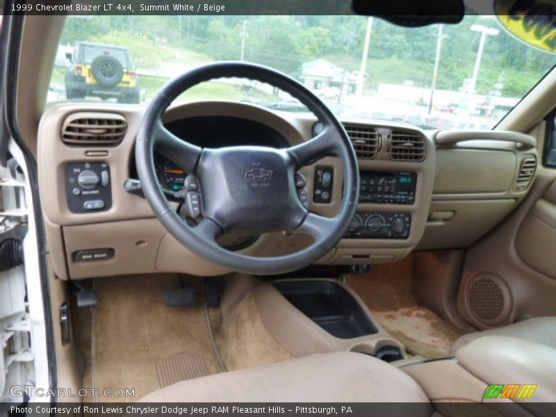 Summit White / Beige 1999 Chevrolet Blazer LT 4x4