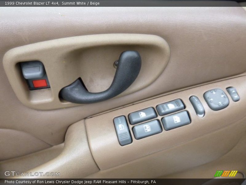 Summit White / Beige 1999 Chevrolet Blazer LT 4x4