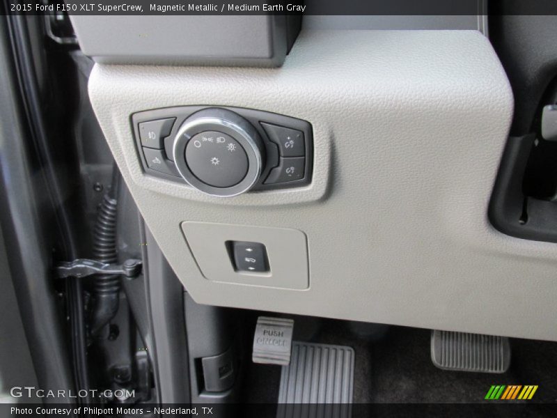 Magnetic Metallic / Medium Earth Gray 2015 Ford F150 XLT SuperCrew