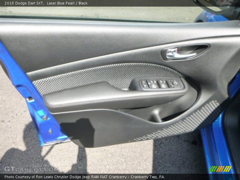 Laser Blue Pearl / Black 2016 Dodge Dart SXT