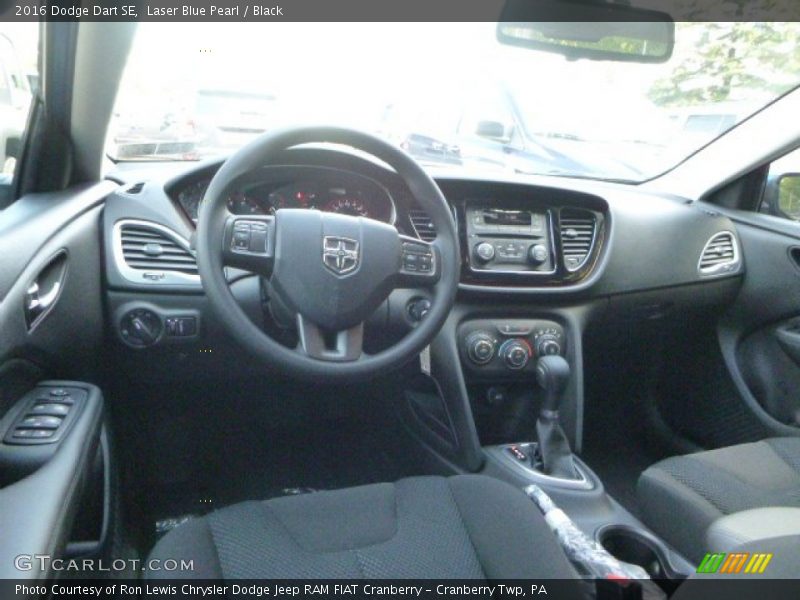 Laser Blue Pearl / Black 2016 Dodge Dart SE