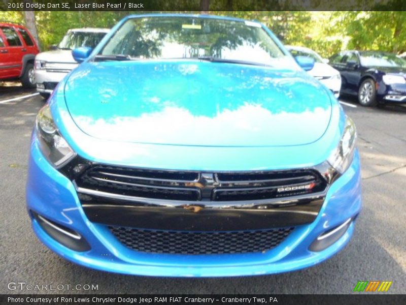Laser Blue Pearl / Black 2016 Dodge Dart SE