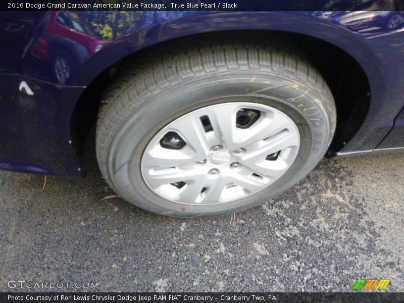 True Blue Pearl / Black 2016 Dodge Grand Caravan American Value Package