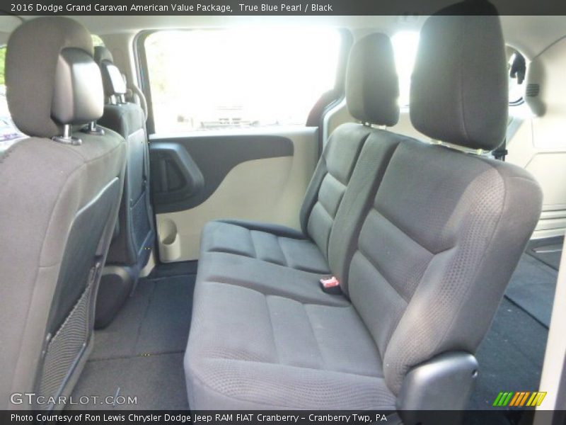 True Blue Pearl / Black 2016 Dodge Grand Caravan American Value Package