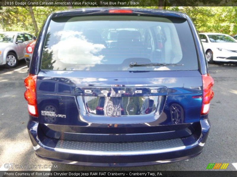 True Blue Pearl / Black 2016 Dodge Grand Caravan American Value Package