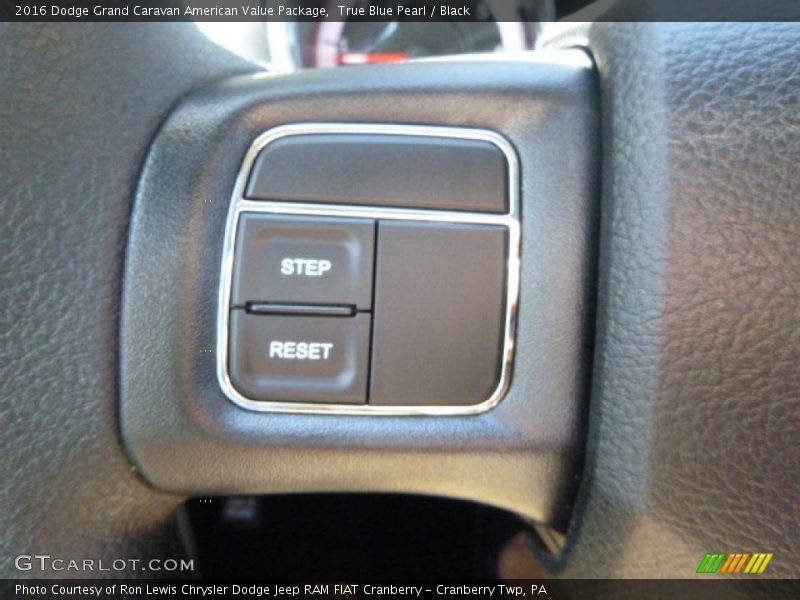 True Blue Pearl / Black 2016 Dodge Grand Caravan American Value Package