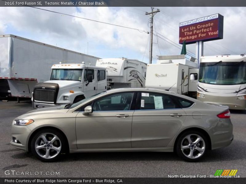 Tectonic Metallic / Charcoal Black 2016 Ford Fusion SE