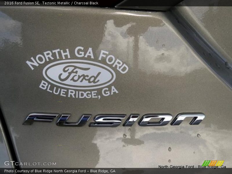 Tectonic Metallic / Charcoal Black 2016 Ford Fusion SE