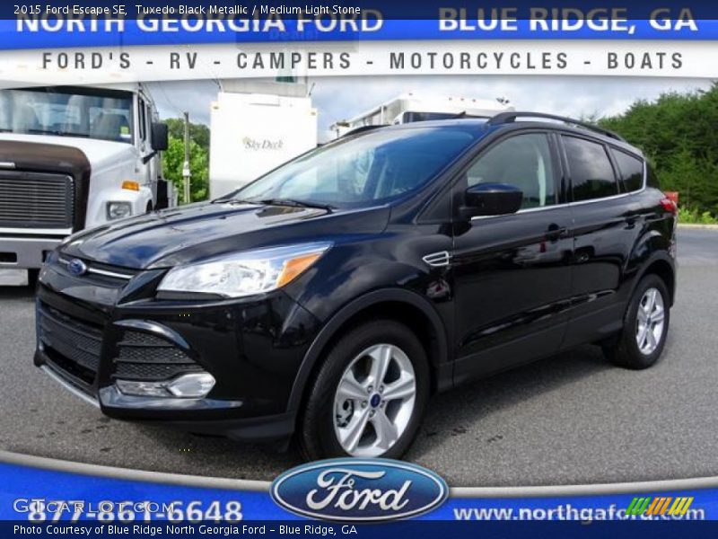 Tuxedo Black Metallic / Medium Light Stone 2015 Ford Escape SE
