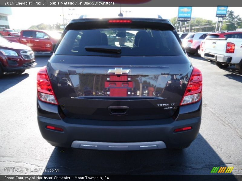 Sable Metallic / Jet Black/Brownstone 2016 Chevrolet Trax LT