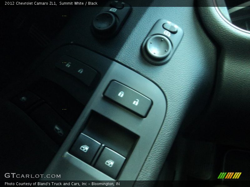 Summit White / Black 2012 Chevrolet Camaro ZL1