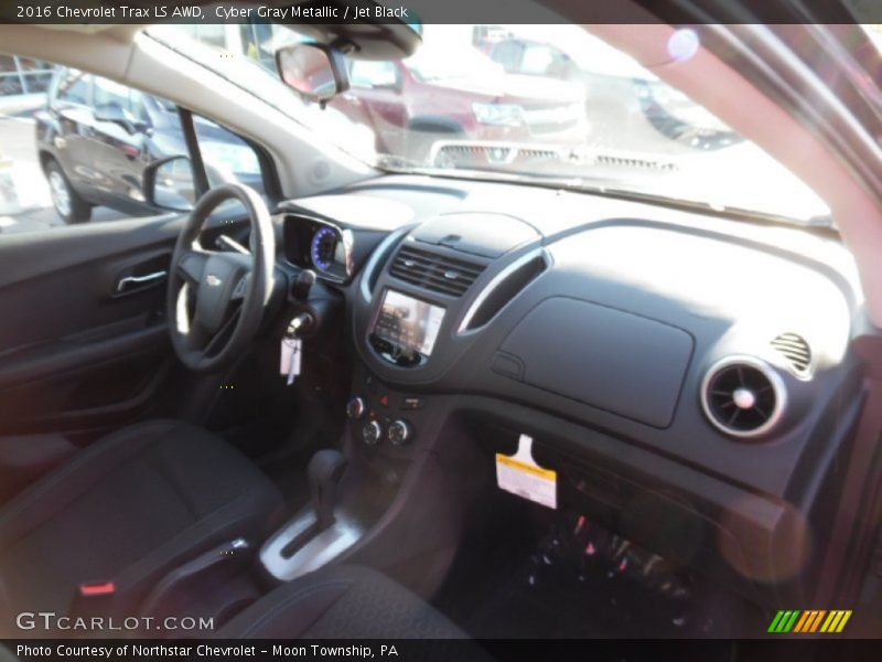 Cyber Gray Metallic / Jet Black 2016 Chevrolet Trax LS AWD