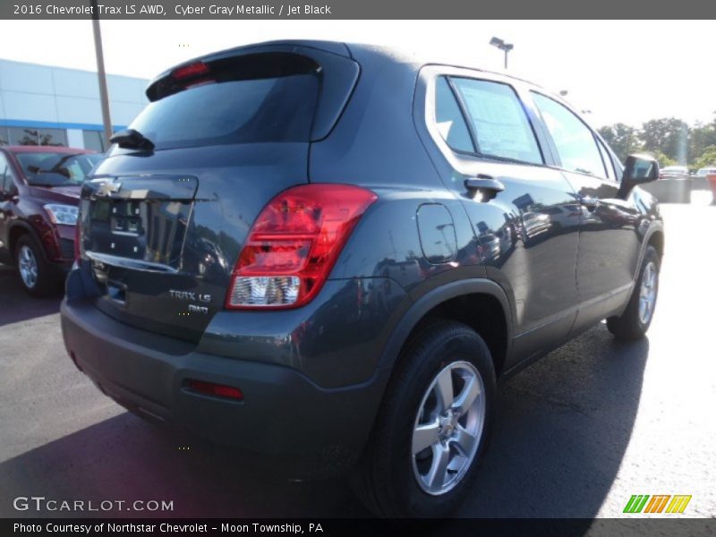 Cyber Gray Metallic / Jet Black 2016 Chevrolet Trax LS AWD