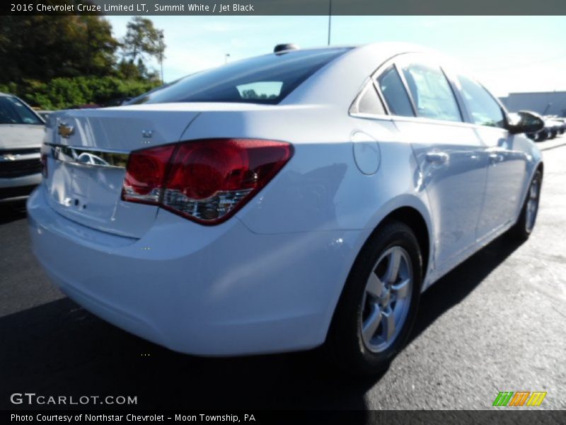 Summit White / Jet Black 2016 Chevrolet Cruze Limited LT