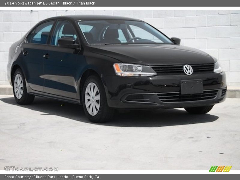 Front 3/4 View of 2014 Jetta S Sedan