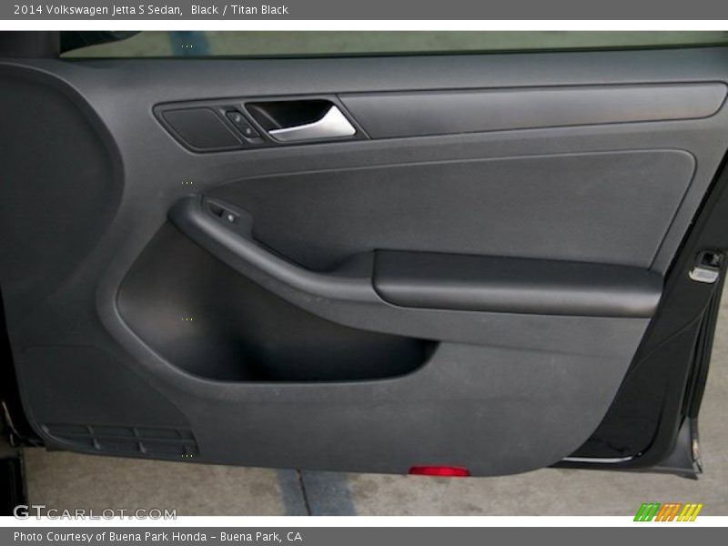 Black / Titan Black 2014 Volkswagen Jetta S Sedan