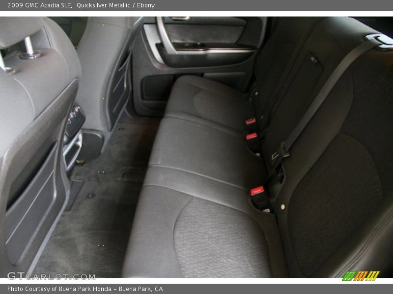 Quicksilver Metallic / Ebony 2009 GMC Acadia SLE
